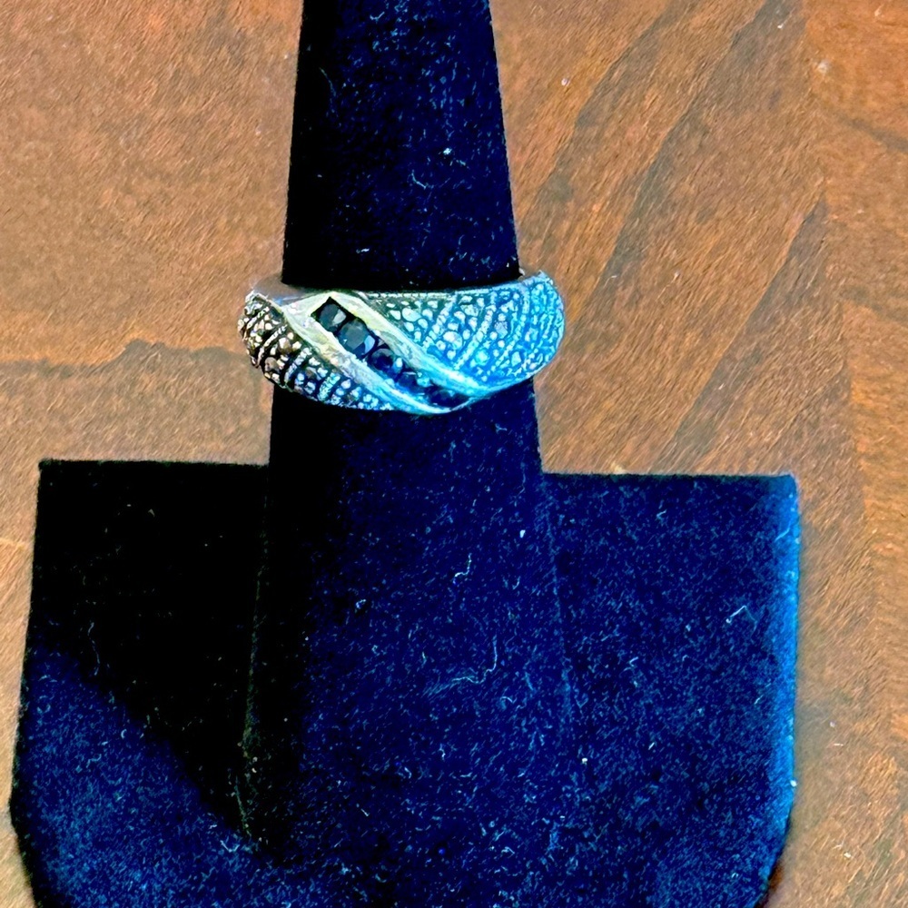 Sterling marcasite sapphire band ring